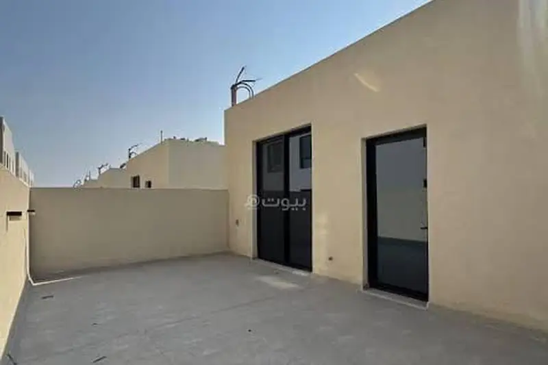 غرفة بانورامية في بقيق — تنفيذ خبراء الهناجر والبناء