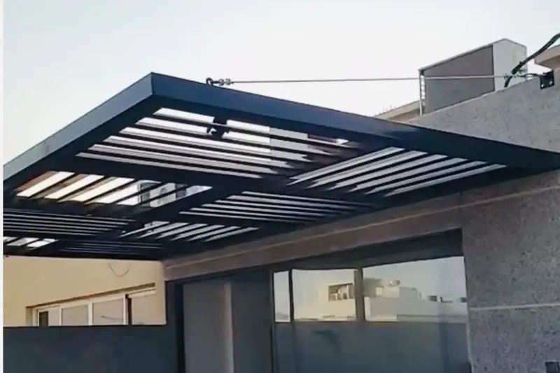 ساتر خارجي في سيهات — تنفيذ خبراء الهناجر والبناء